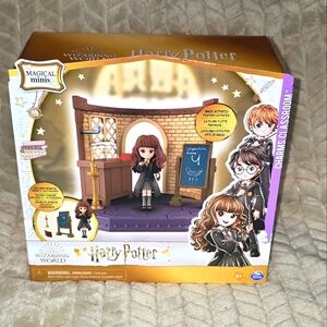 Harry Potter ( Hermione Play Set )